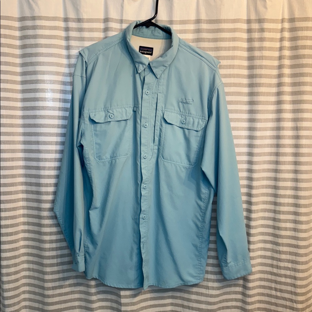 Patagonia Light Blue Men's Long Sleeve Button-Down Shirt